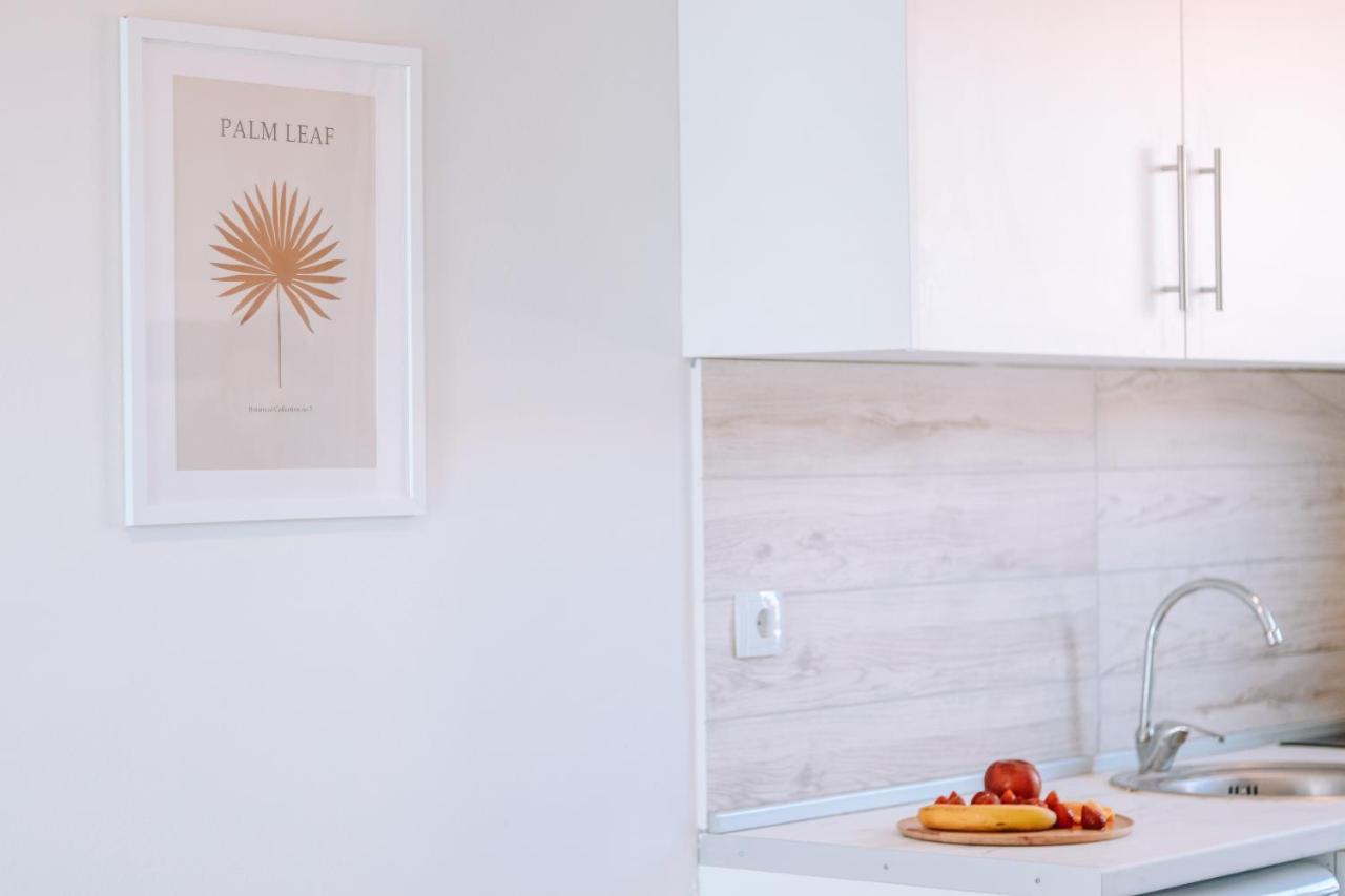 Sithon Diamond Suites 1 Nikiti  Exteriör bild